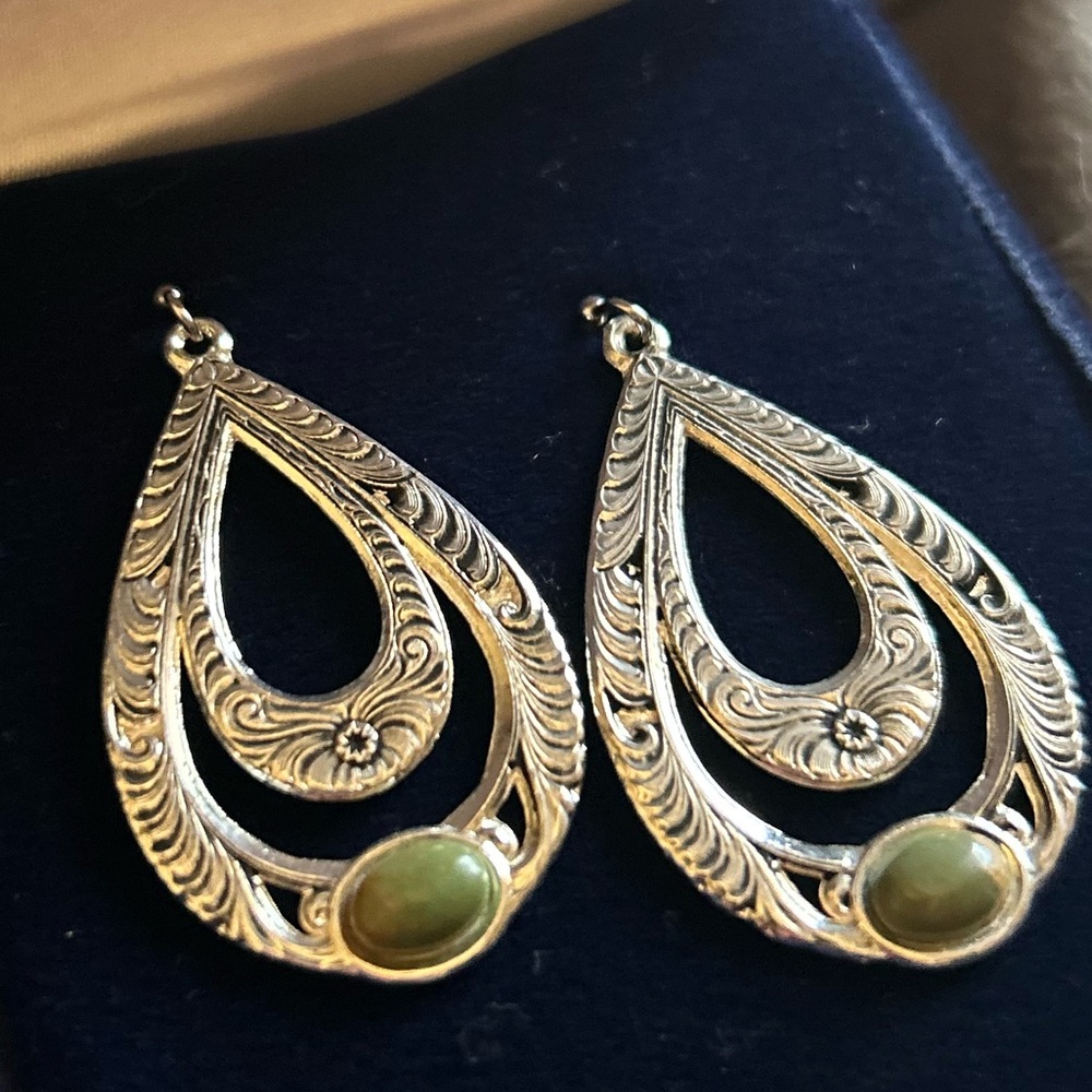 Montana Silversmiths earrings